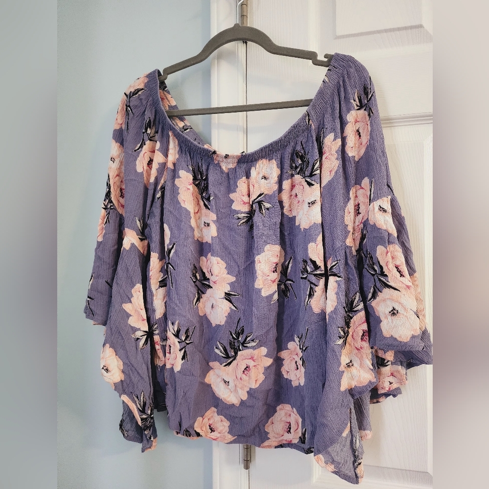 FLOWY sleeves